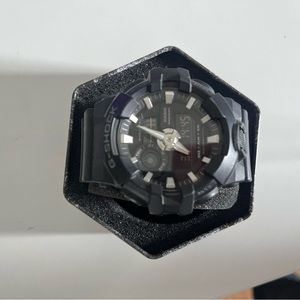 Casio G Shock GA700-1B